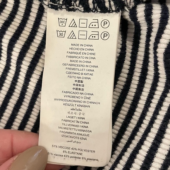 Michael Kors Ribbed Off the Shoulder Midi Dress, Navy Stripe, Size L - Picture 6 of 7